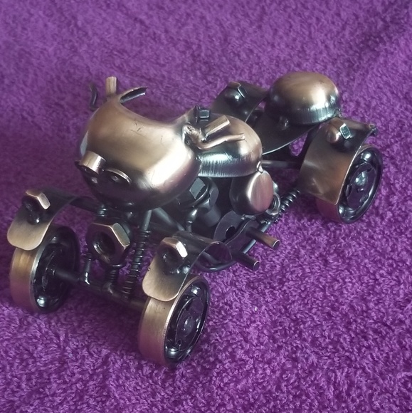 THIS ITEM HAS BEEN SOLD - Picture 2 of 8